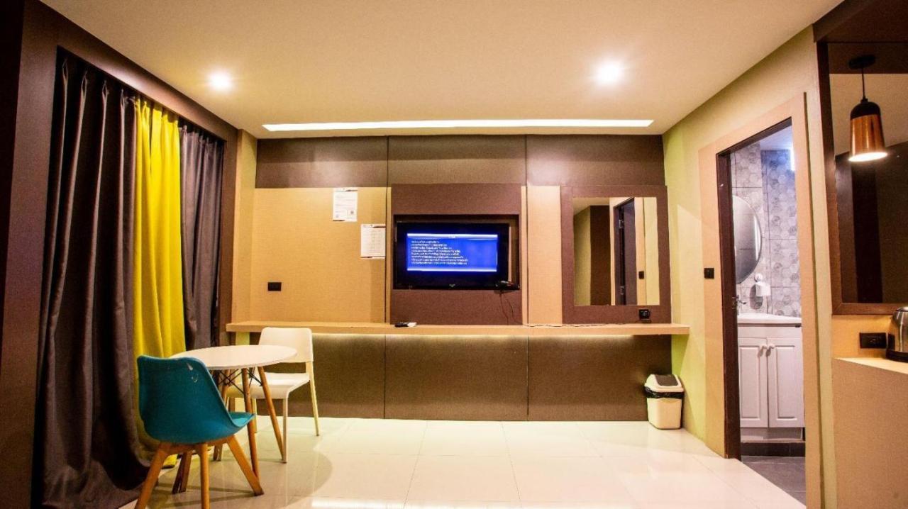 Grande Classic By Goad Avadhess Hospitality 1 Km Walking Street Pattaya Beach Exterior foto